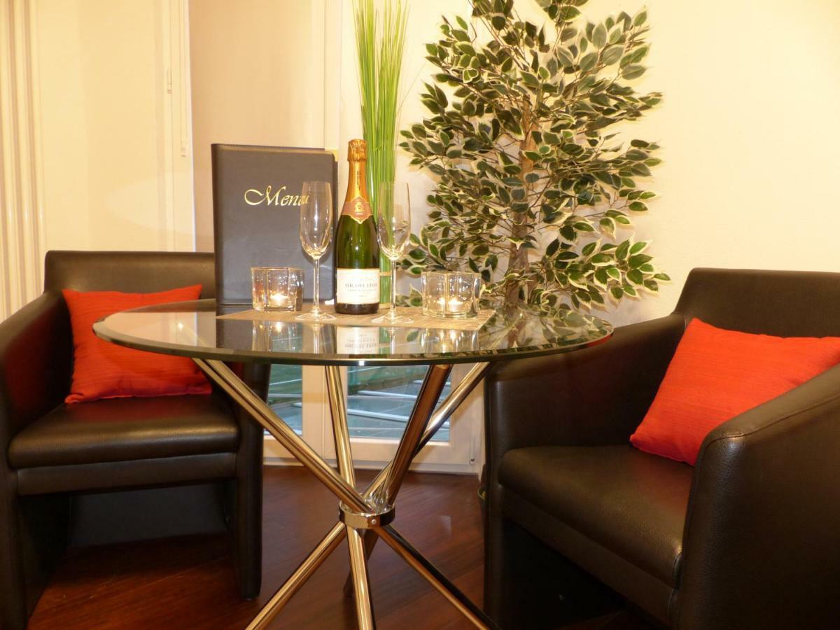 Aparthotel C'Est La Vie Saarlouis Εξωτερικό φωτογραφία